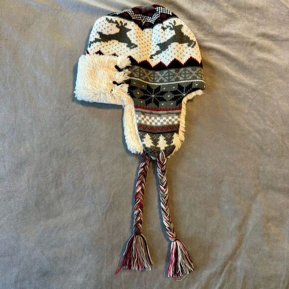 Women’s Winter Trapper Hat, Scarf, and Mittens Set | Nordic Print | Fair Isle - Picture 3 of 8